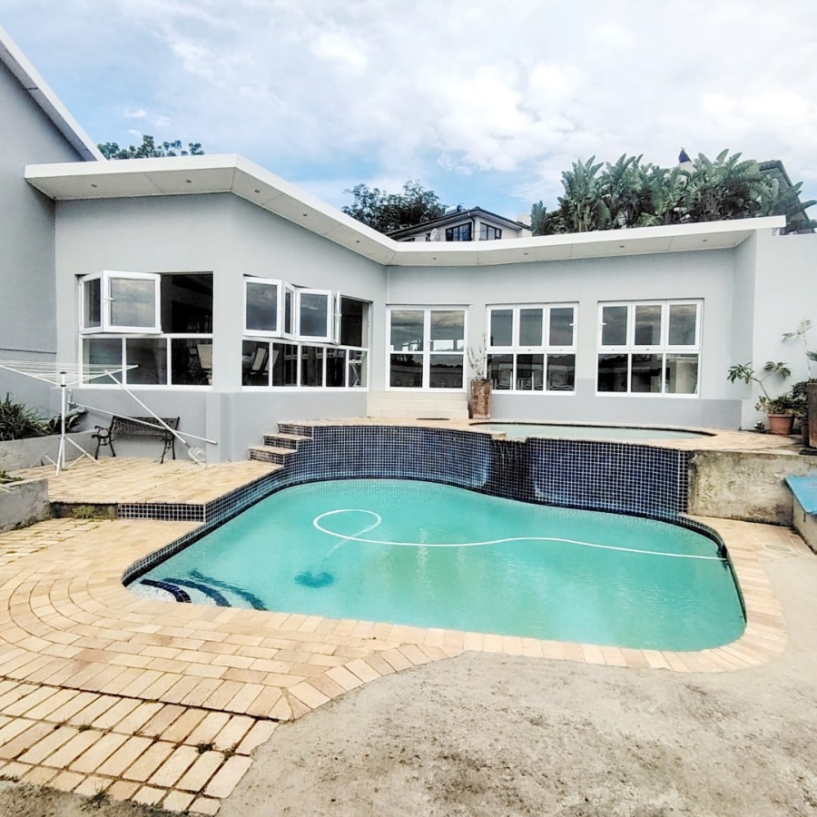 3 Bedroom Property for Sale in Beacon Bay Eastern Cape